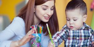 pourquoi choisir une babysitter bilingue